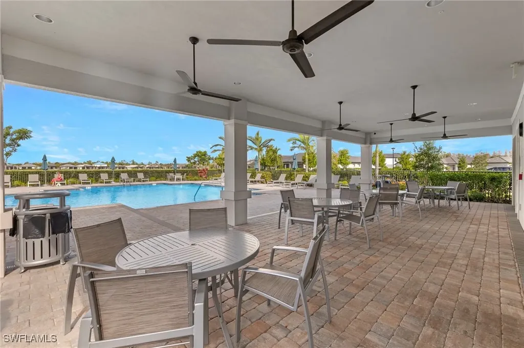 2147 Yellowfin Circle Naples FL 34114