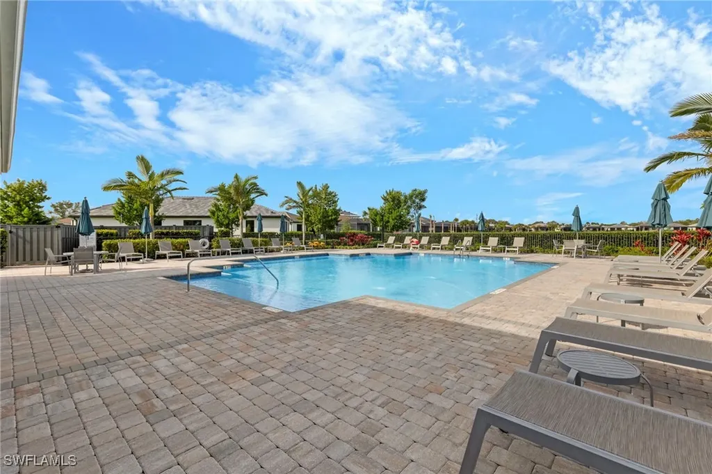 2147 Yellowfin Circle Naples FL 34114