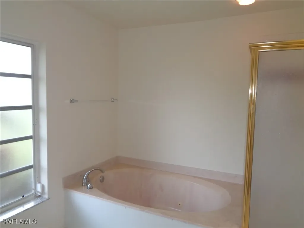271 Perignon Place Naples FL 34119