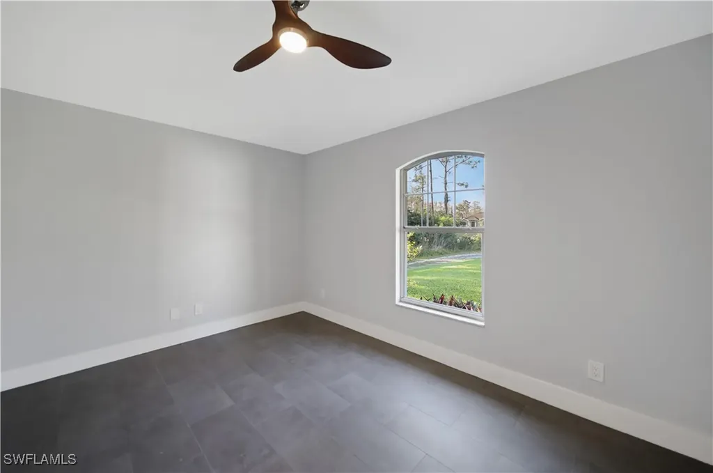 390 35th Avenue NE Naples FL 34120