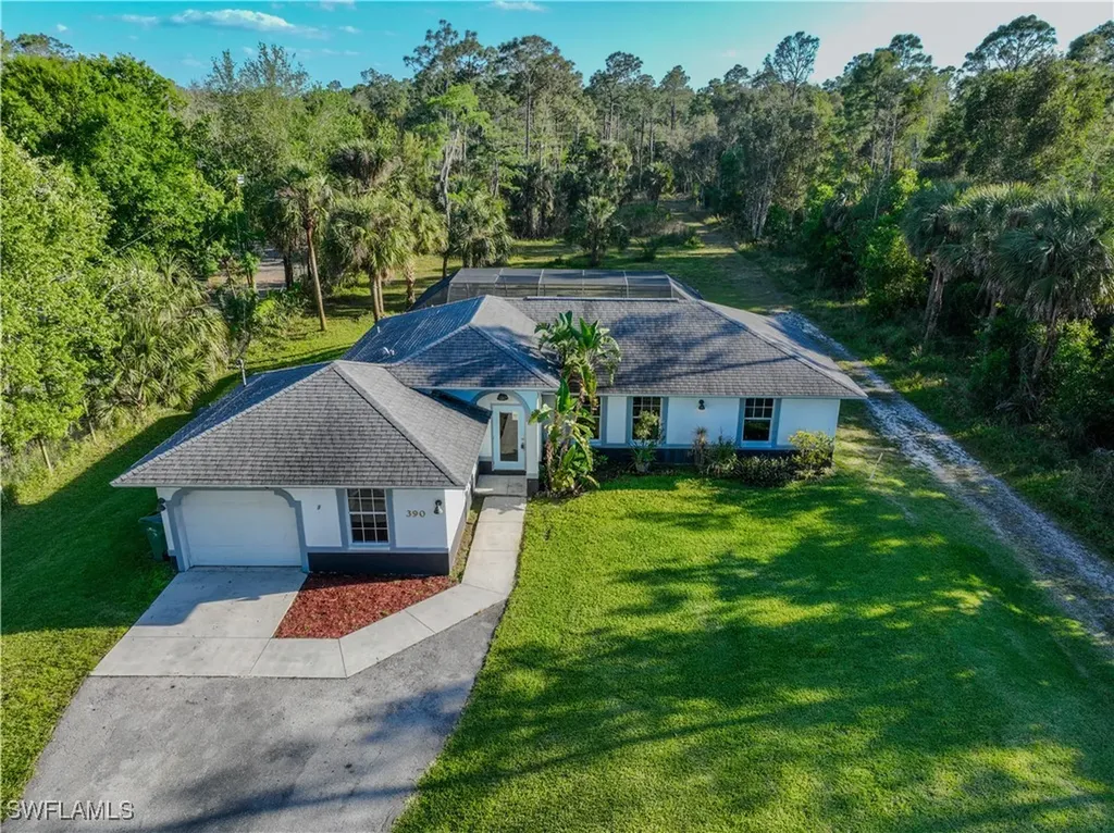 390 35th Avenue NE Naples FL 34120