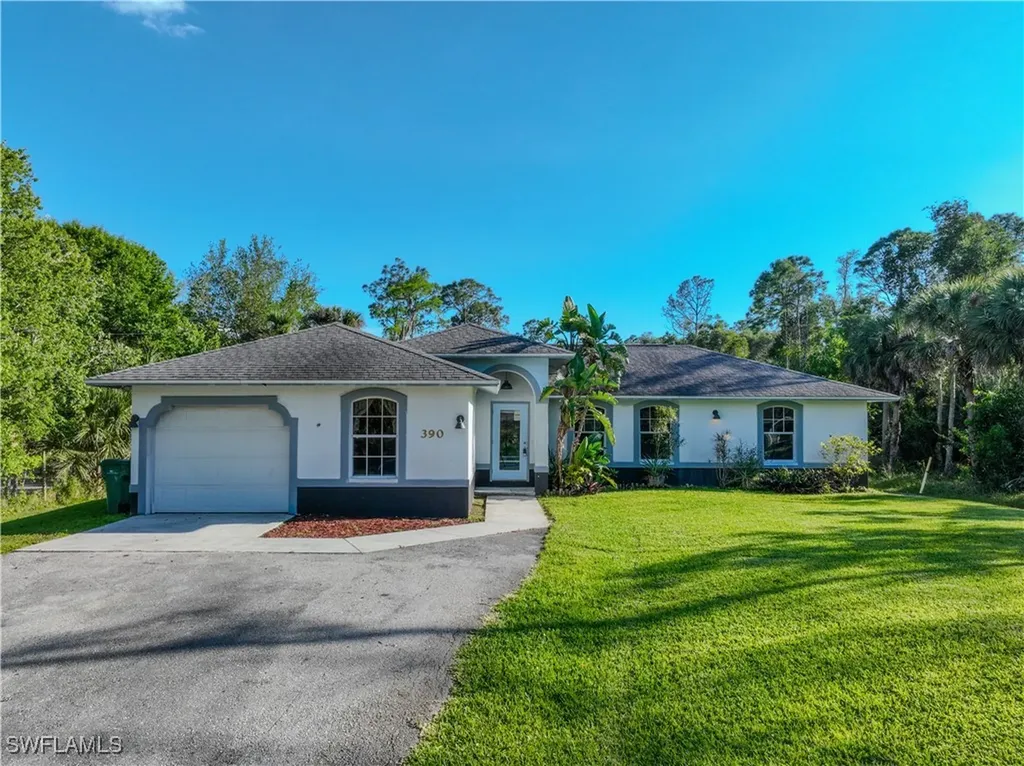 390 35th Avenue NE Naples FL 34120