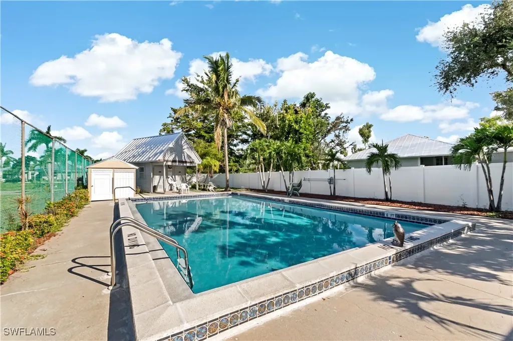4403 Lake Heather Circle St. James City FL 33956