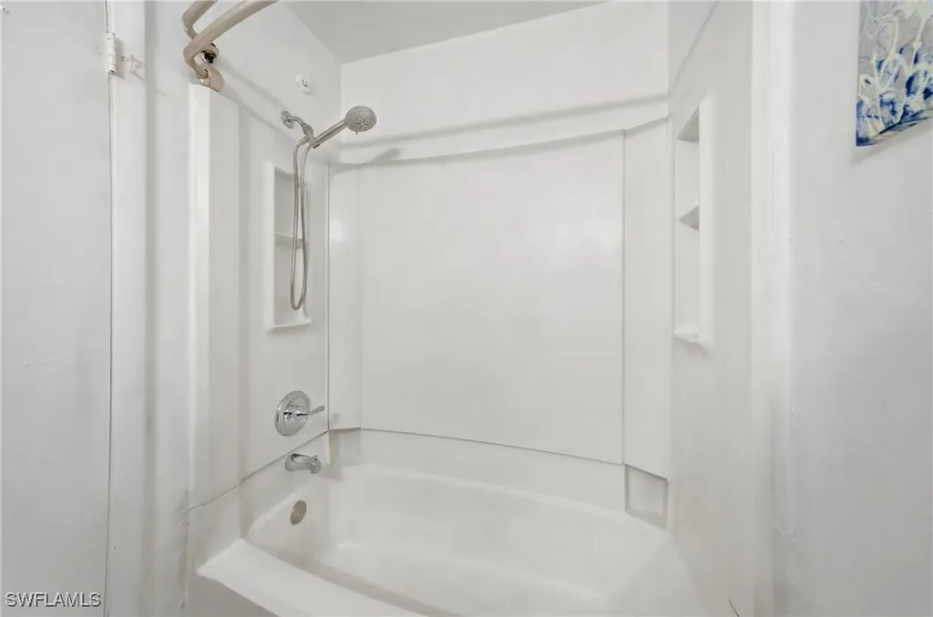 2925 Winkler Avenue Fort Myers FL 33916