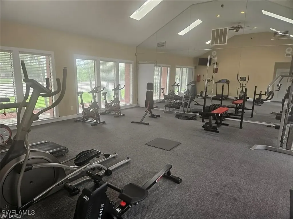 2925 Winkler Avenue Fort Myers FL 33916