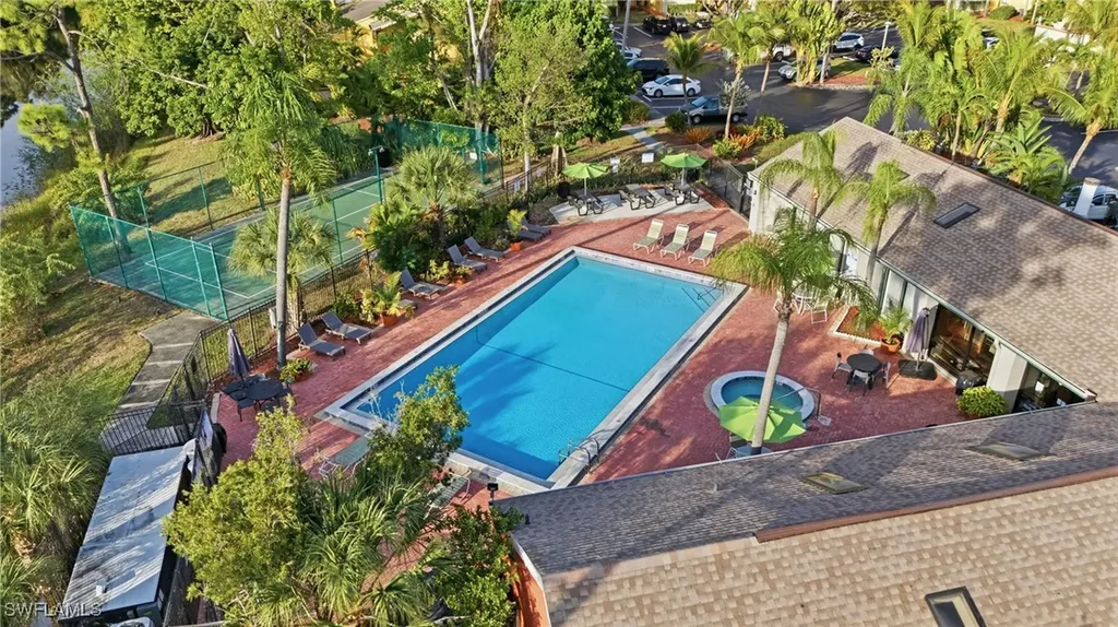 2925 Winkler Avenue Fort Myers FL 33916