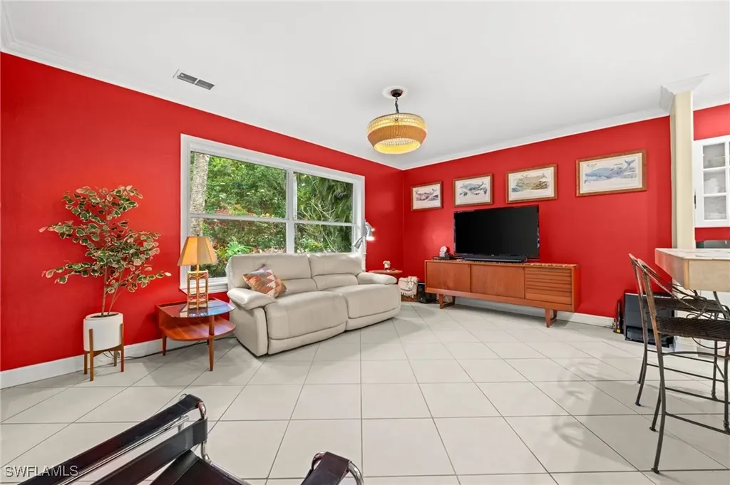2440 River Reach Drive Naples FL 34104