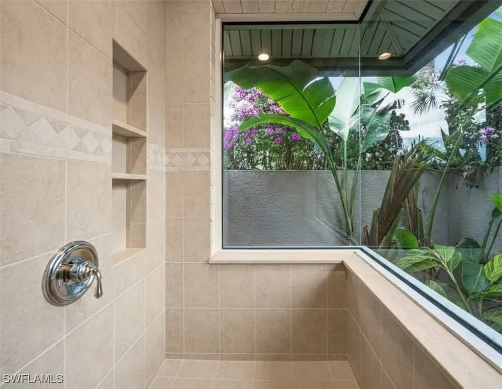 2440 River Reach Drive Naples FL 34104