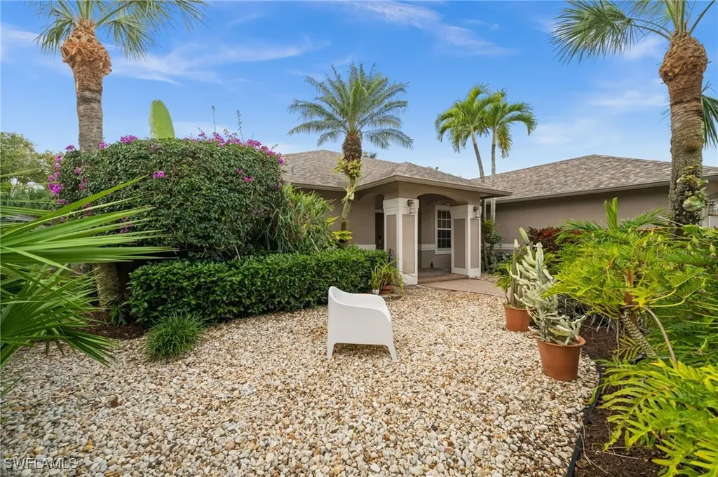 2440 River Reach Drive Naples FL 34104