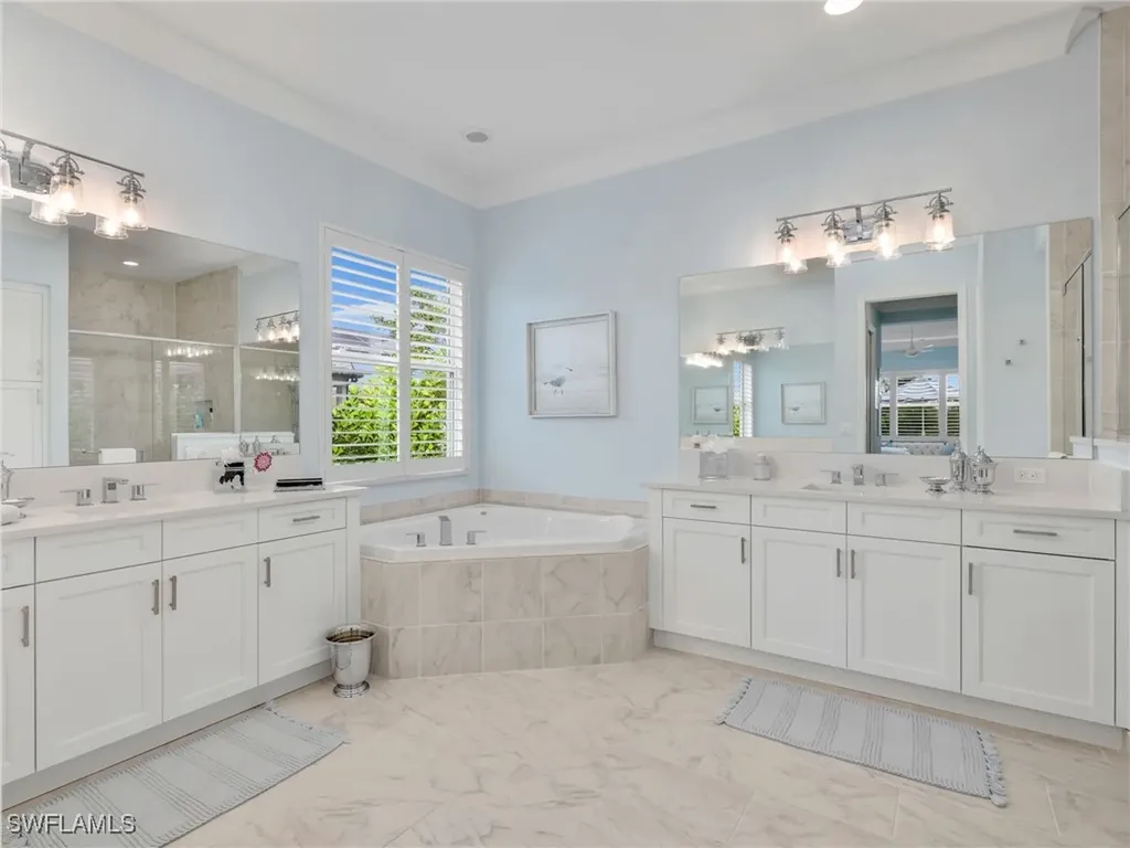 12056 Oleander Avenue Naples FL 34120