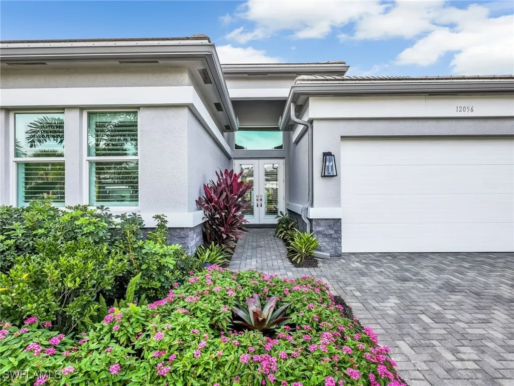 12056 Oleander Avenue Naples FL 34120
