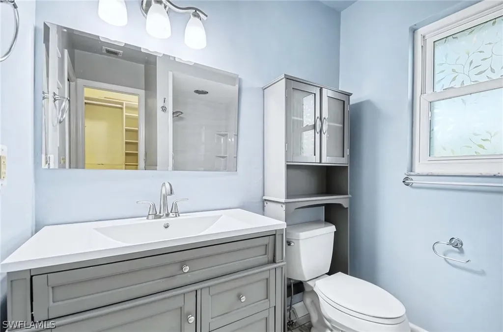 740 Bald Eagle Drive Naples FL 34105