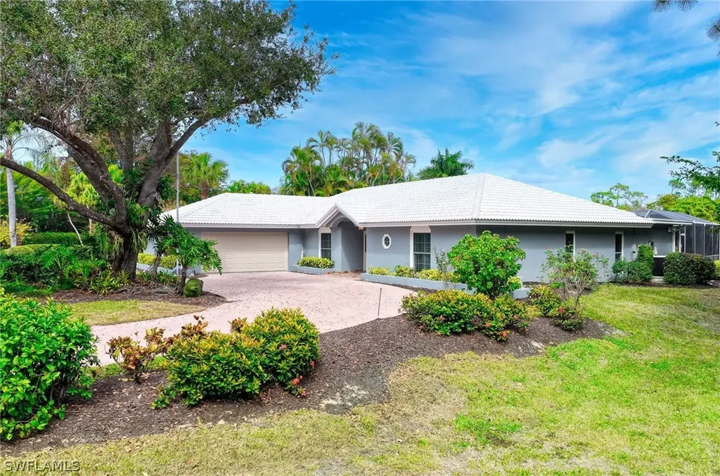 740 Bald Eagle Drive Naples FL 34105