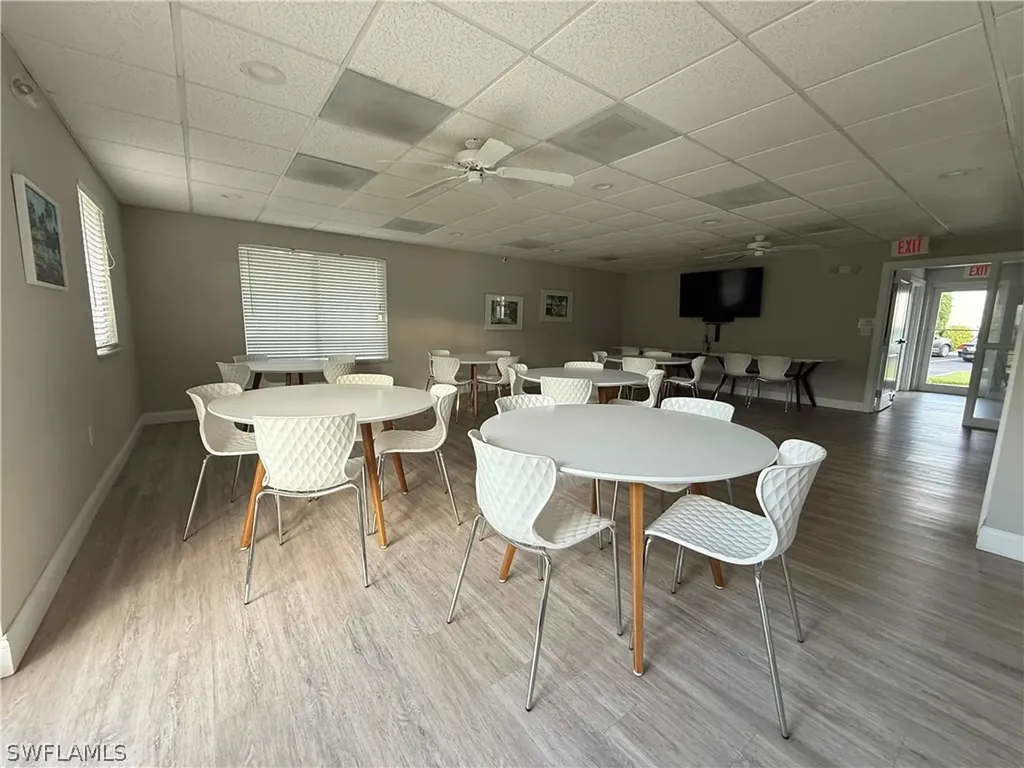 408 Broad Avenue S Naples FL 34102