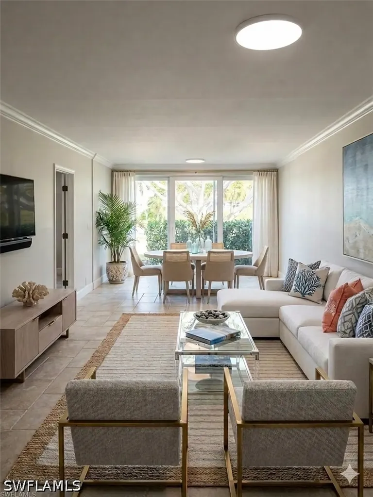 408 Broad Avenue S Naples FL 34102