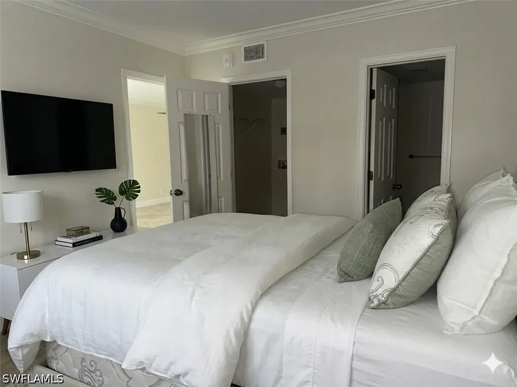 408 Broad Avenue S Naples FL 34102
