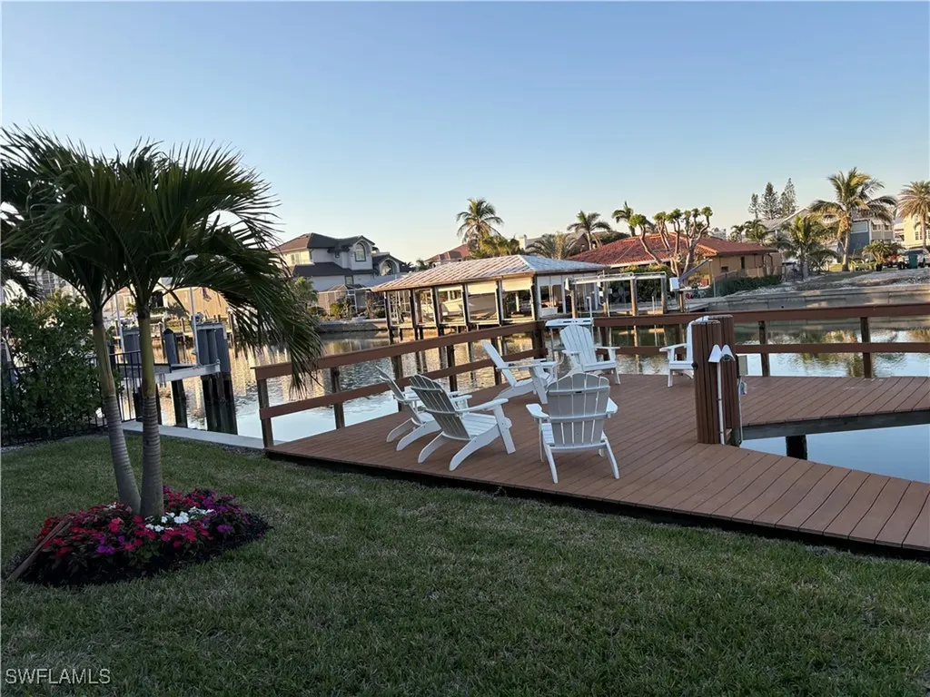 225 Egret Avenue Naples FL 34108