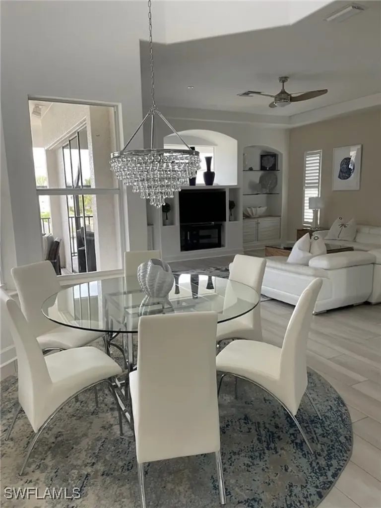 225 Egret Avenue Naples FL 34108