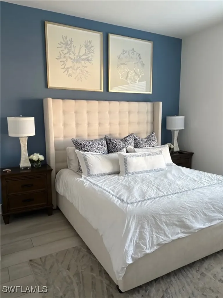 225 Egret Avenue Naples FL 34108