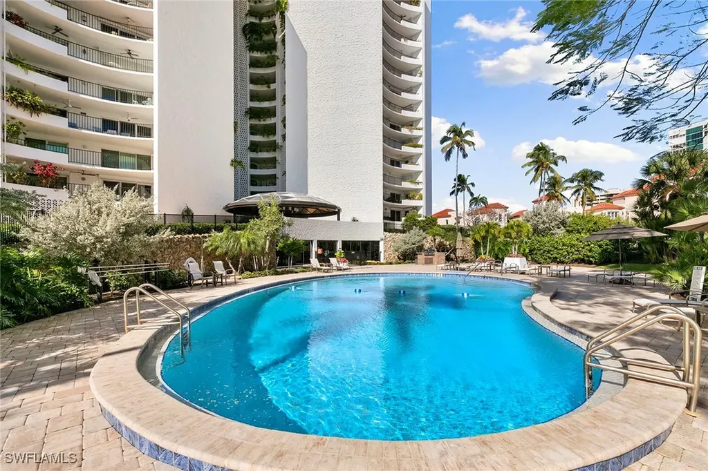 3951 Gulf Shore Boulevard N Naples FL 34103