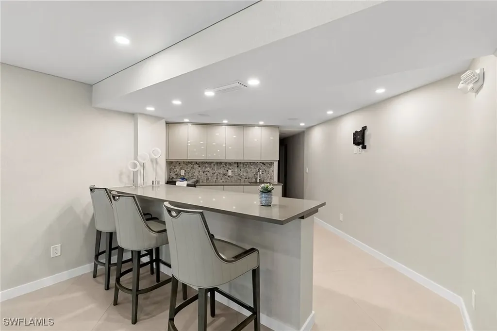 3951 Gulf Shore Boulevard N Naples FL 34103