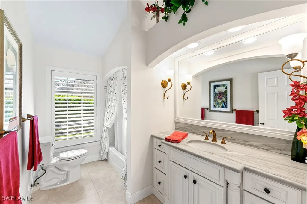 1930 Blackstone Circle Naples FL 34109