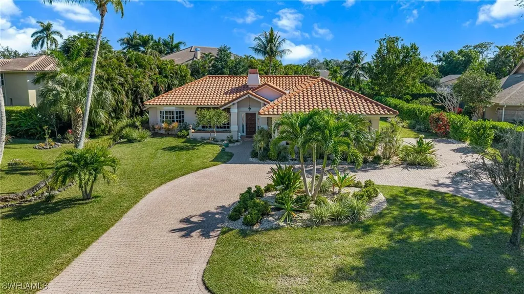1930 Blackstone Circle Naples FL 34109