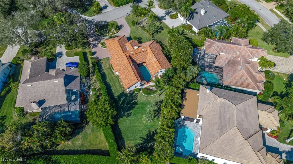 1930 Blackstone Circle Naples FL 34109