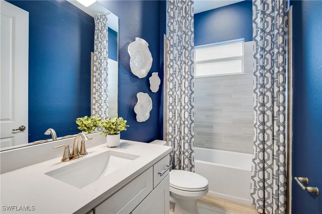 5457 Pikewood Court Ave Maria FL 34142