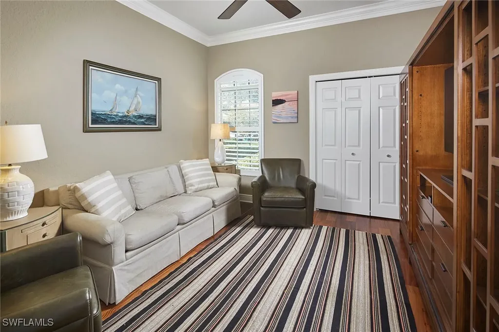 754 Vistana Circle Naples FL 34119