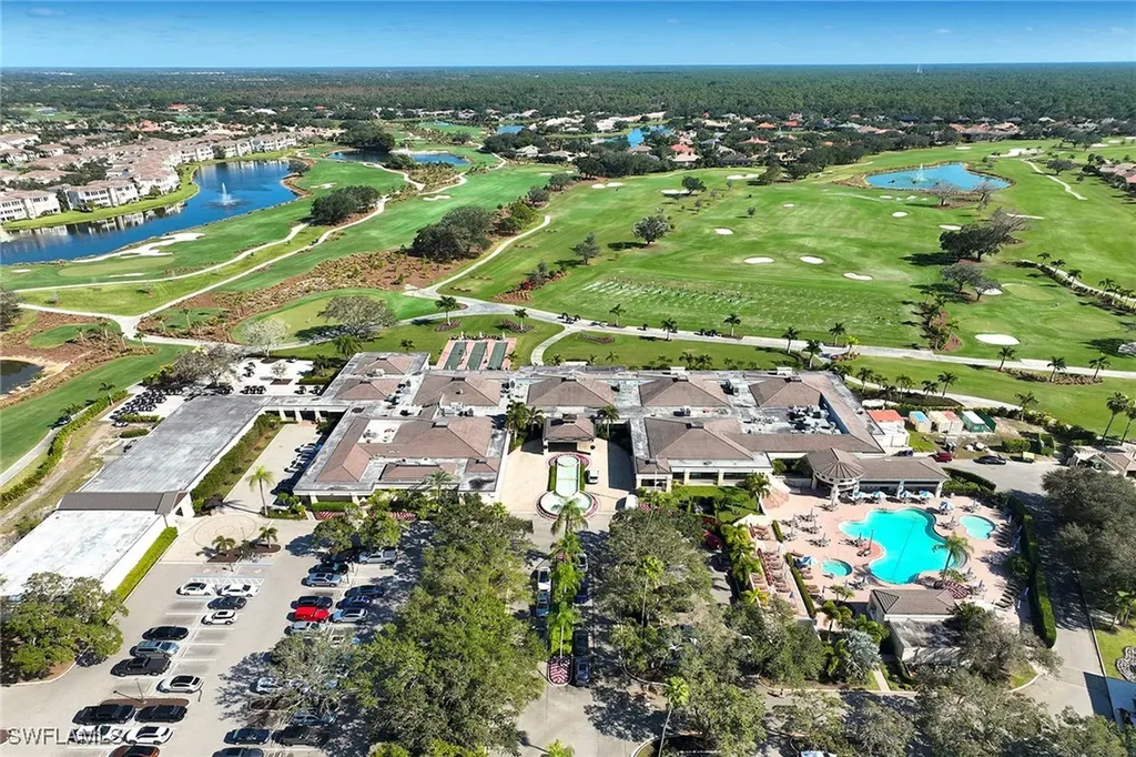 754 Vistana Circle Naples FL 34119