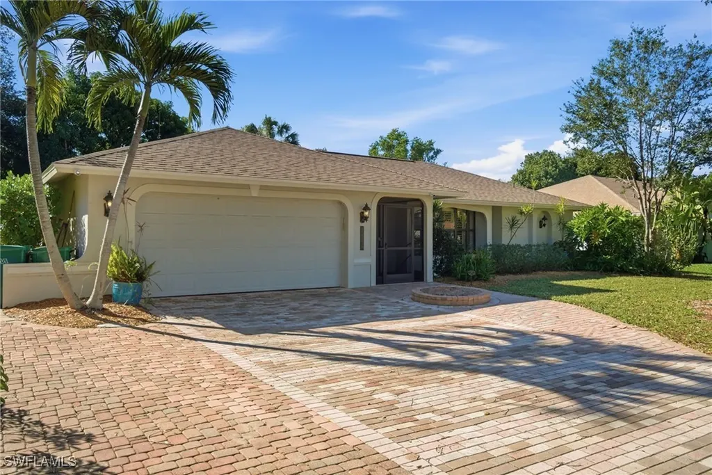 2644 River Reach Drive Naples FL 34104