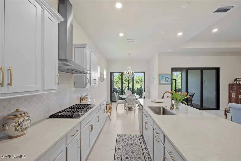 2048 Yellowfin Circle Naples FL 34114