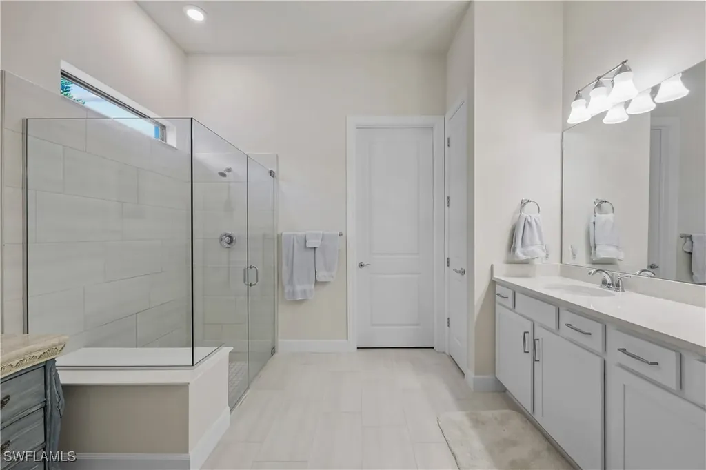 2048 Yellowfin Circle Naples FL 34114