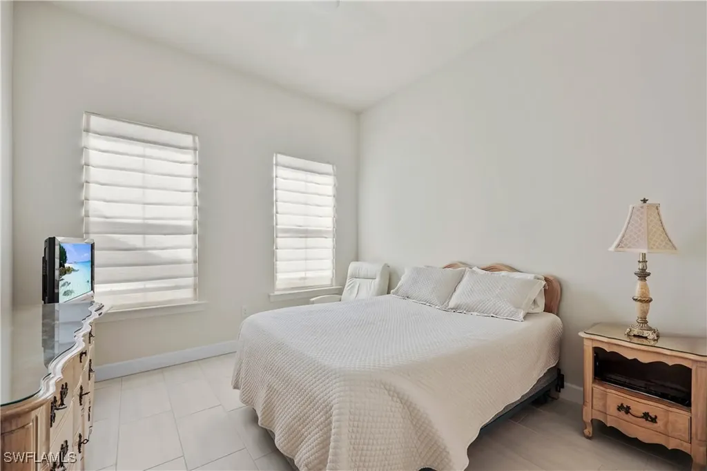 2048 Yellowfin Circle Naples FL 34114