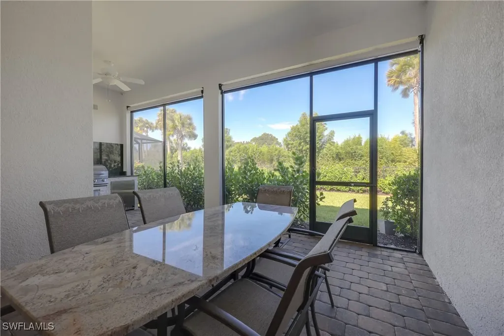 2048 Yellowfin Circle Naples FL 34114
