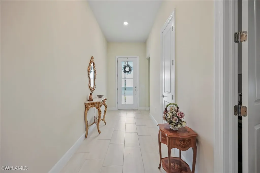 2048 Yellowfin Circle Naples FL 34114