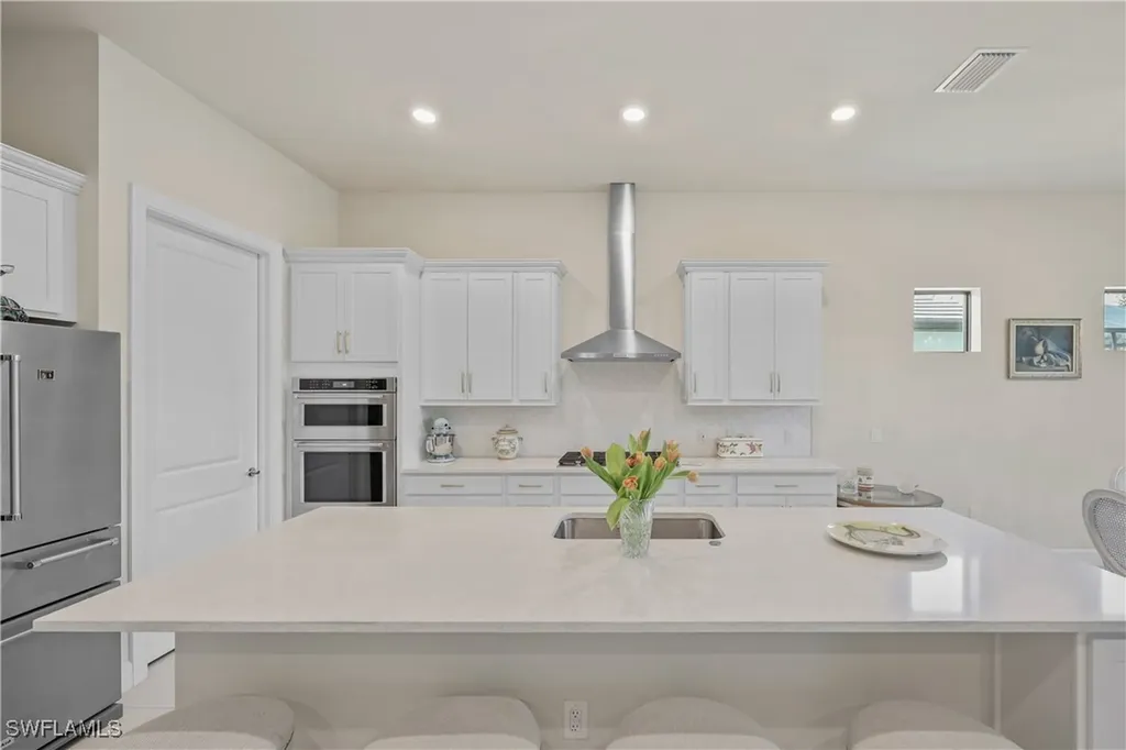 2048 Yellowfin Circle Naples FL 34114