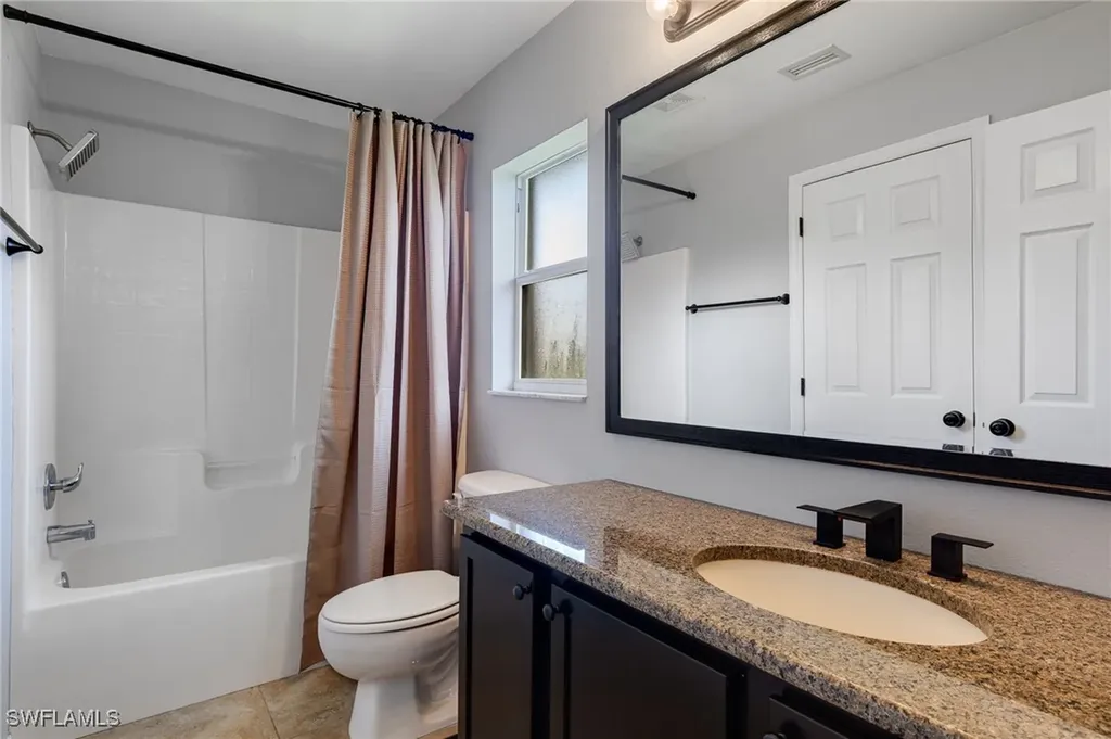 1413 NW 8th Place Cape Coral FL 33993