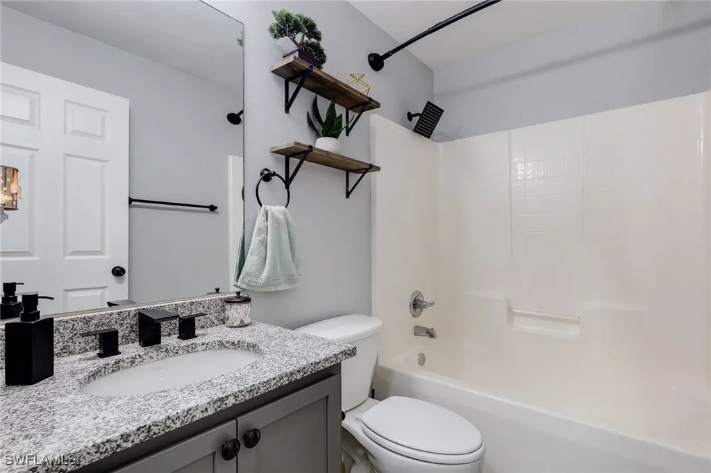 1413 NW 8th Place Cape Coral FL 33993