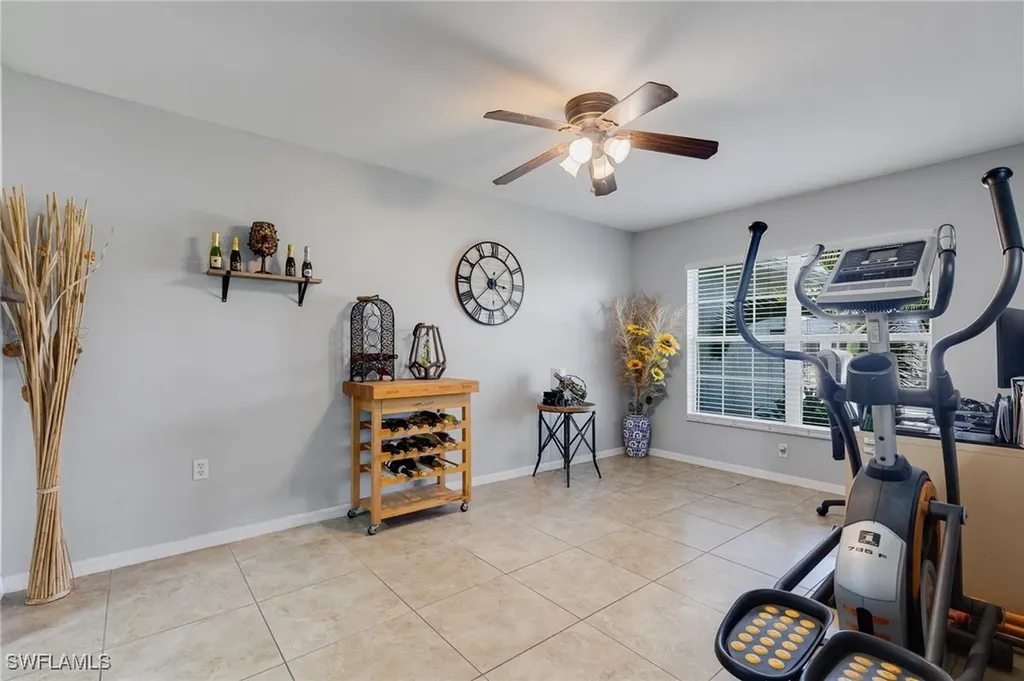 1413 NW 8th Place Cape Coral FL 33993