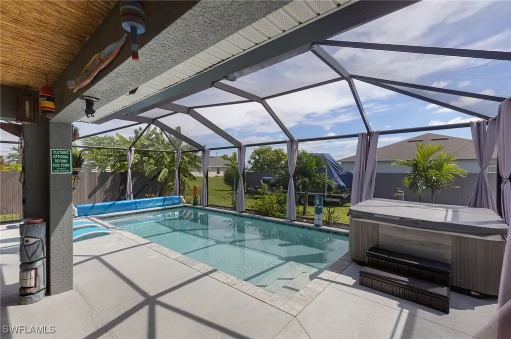 1413 NW 8th Place Cape Coral FL 33993