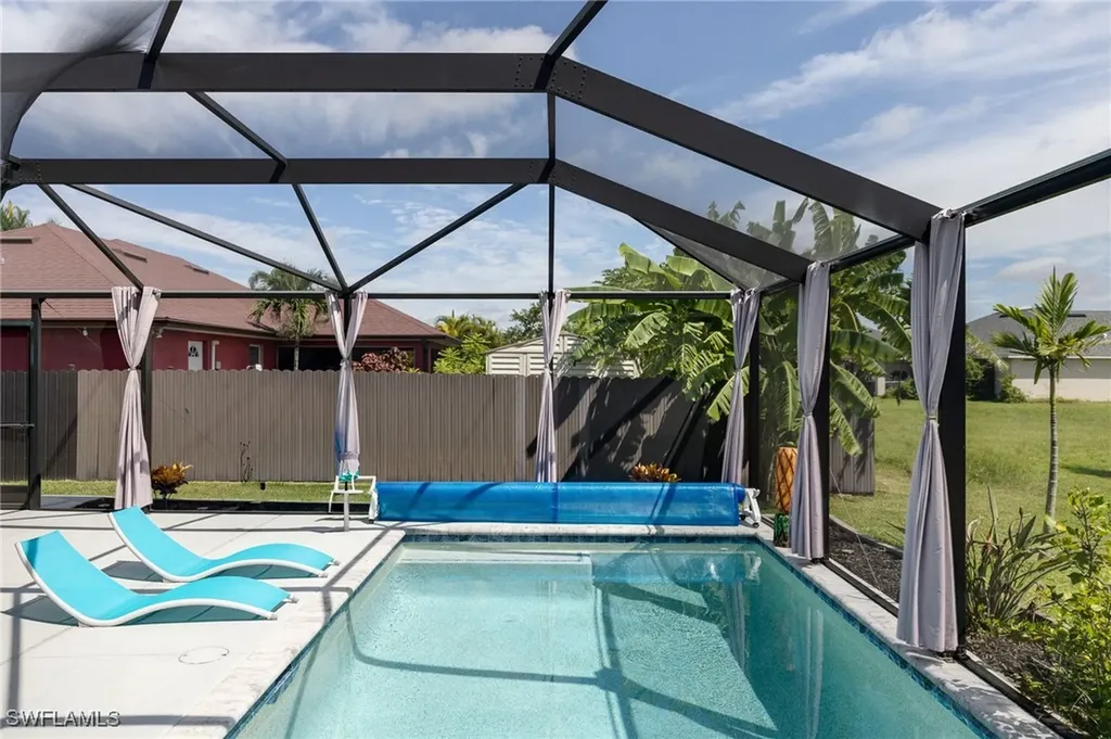 1413 NW 8th Place Cape Coral FL 33993