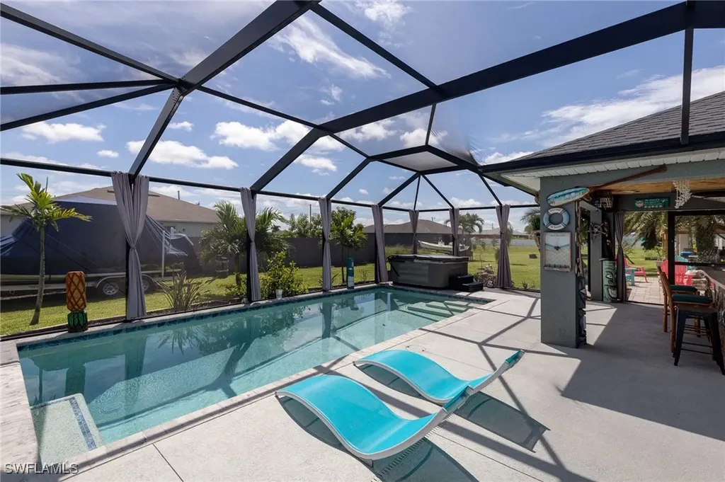 1413 NW 8th Place Cape Coral FL 33993