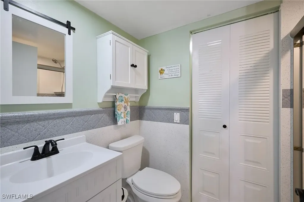 5247 Cedarbend Drive Fort Myers FL 33919