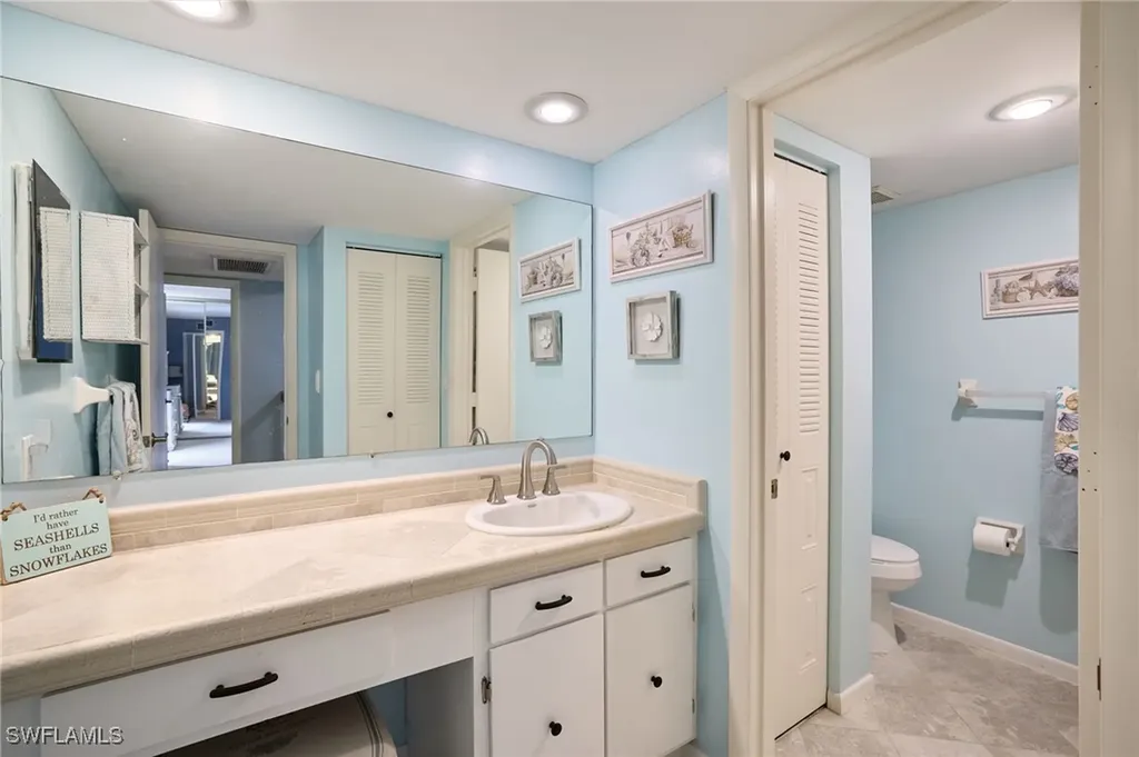 5247 Cedarbend Drive Fort Myers FL 33919
