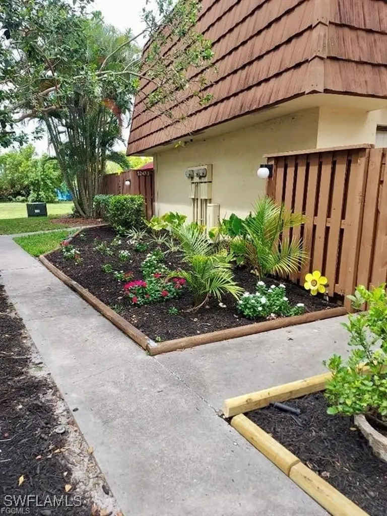5247 Cedarbend Drive Fort Myers FL 33919