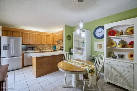 5247 Cedarbend Drive Fort Myers FL 33919