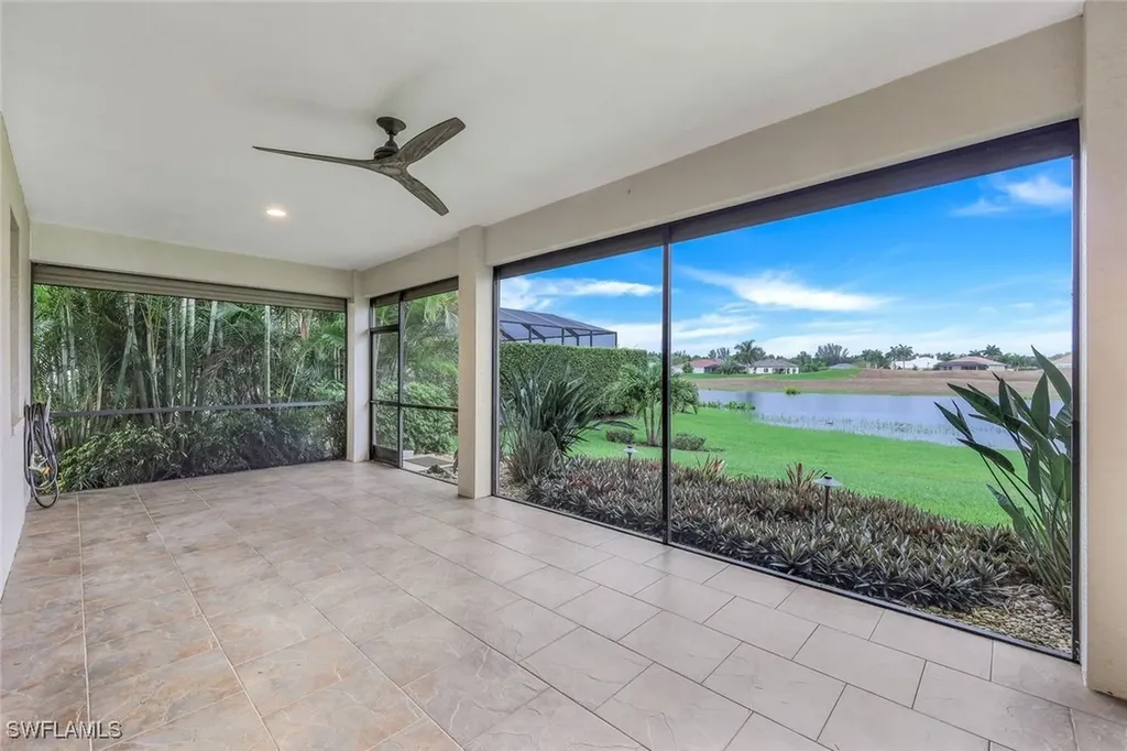 18025 Greenwood Drive Naples FL 34114