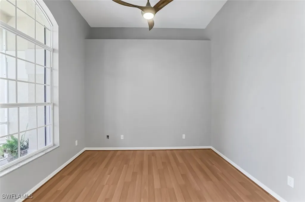18025 Greenwood Drive Naples FL 34114